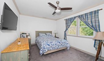 28 STATEN Dr, Hockessin, DE 19707