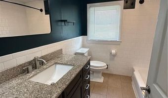39 Gorham Ave, Warwick, RI 02886