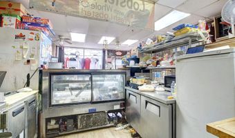 991 BROADWAY, Bayonne, NJ 07002