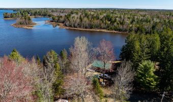 38 Lamb Farm Rd, Baileyville, ME 04694