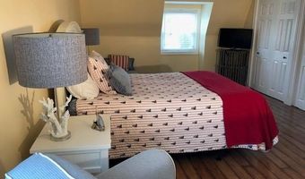 71 Crosspatch Rd, Charlestown, RI 02813