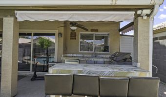 5976 W KESLER Ln, Chandler, AZ 85226