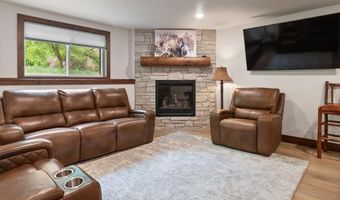 2759 COUNTY ROAD EE, Abrams, WI 54101