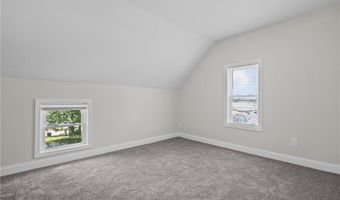 358 Pawtuxet Ave, Warwick, RI 02888