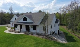 1366 Essex St, Bangor, ME 04401