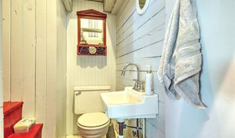 540 Greenville Rd, North Smithfield, RI 02896