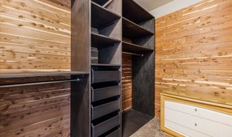 17538 SW LAWTON St, Beaverton, OR 97003