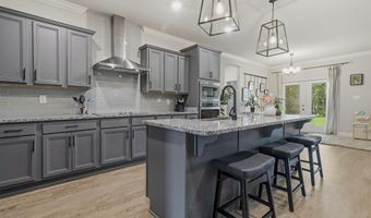 7128 Glen Eagle Dr, Biloxi, MS 39532