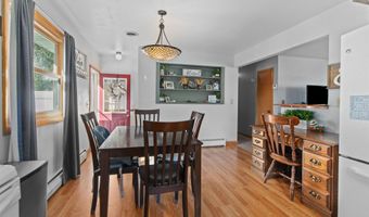 1343 W FRANKLIN St, Appleton, WI 54914