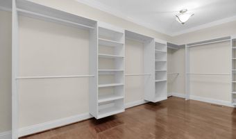 1 PINEY MEETINGHOUSE Ct, Potomac, MD 20854