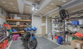 11 COTTONWOOD Dr, Barboursville, VA 22923