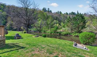 230 Cherry Ln, Bastian, VA 24314