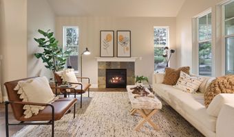 1553 NW Lewis St, Bend, OR 97703