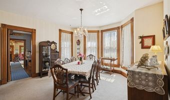 314 Washington St, Algonquin, IL 60102