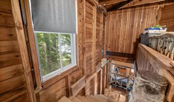 51 Leavitt Hill Rd, Ashland, NH 03217