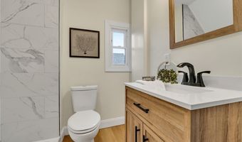 229 Metz Ave, Akron, OH 44303