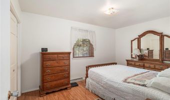 494 Angela Dr, Aliquippa, PA 15001