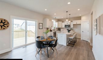 414 NE 59th St, Ankeny, IA 50021