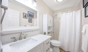 528 Halela St A, Kailua, HI 96734