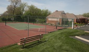 1340 Holgate Dr F2, Ballwin, MO 63021