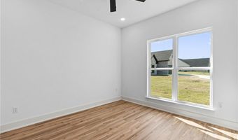 1900 Yellowstone Dr, Barling, AR 72923