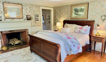89 Chestnut Hill Rd, Amherst, NH 03031