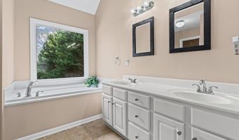 4542 Amysaye Walk NW, Acworth, GA 30101