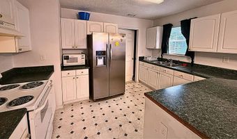 2417 Luxembourg Dr, Augusta, GA 30906