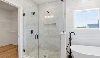6 PREAKNESS Dr, Berlin, MD 21811