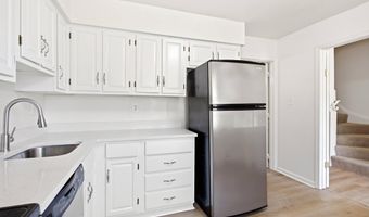 4527 AIRLIE Way, Annandale, VA 22003