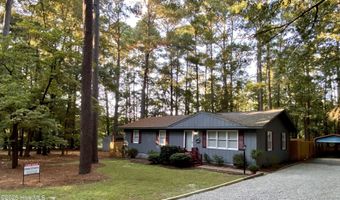 901 Heather Trl, Aberdeen, NC 28315