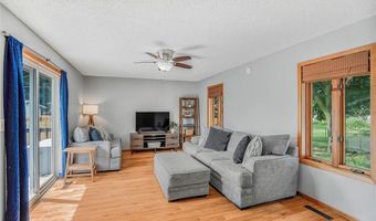 1310 20th St, Ames, IA 50010