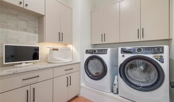 1638 Governors Blvd, Heath, TX 75126