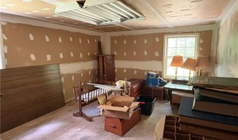 199 Williamsburg Ln, Athens, GA 30605