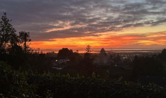 1184 Bayview St, Arcata, CA 95521