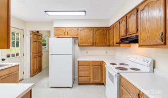 119 Richland St, Asheville, NC 28806