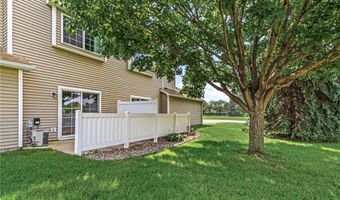 6414 158th St W 201, Apple Valley, MN 55124