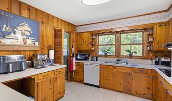 7126 Two Notch Rd, Batesburg, SC 29006