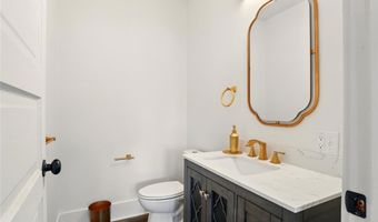 1433 W 4th St, Ashtabula, OH 44004