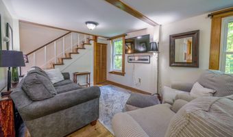 15 Marsh Rd, Belfast, ME 04915