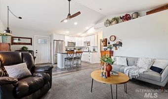 20 View Dr, Centerville, ID 83631