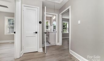 3920 Admiral Ave, Charlotte, NC 28205