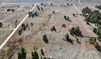 10201 Packsaddle Rd, Cascade, ID 83611