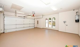 464 Paradise Hls, New Braunfels, TX 78132