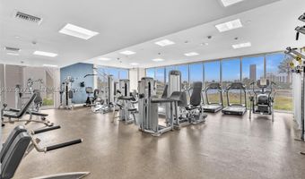 20281 E Country Club Dr 1907, Aventura, FL 33180