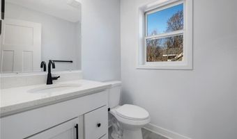 2604 Golden Valley Rd, Minneapolis, MN 55411