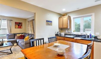 187 Washington Rd, Barrington, RI 02806