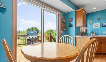 810 Latoka View Ct SW, Alexandria, MN 56308