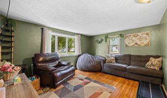 323 E Park St, Albion, NY 14411