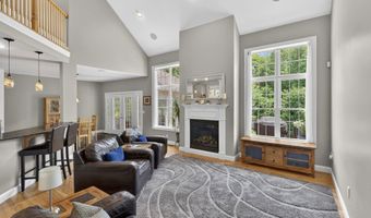 12 Rachel Way, Bedford, NH 03110